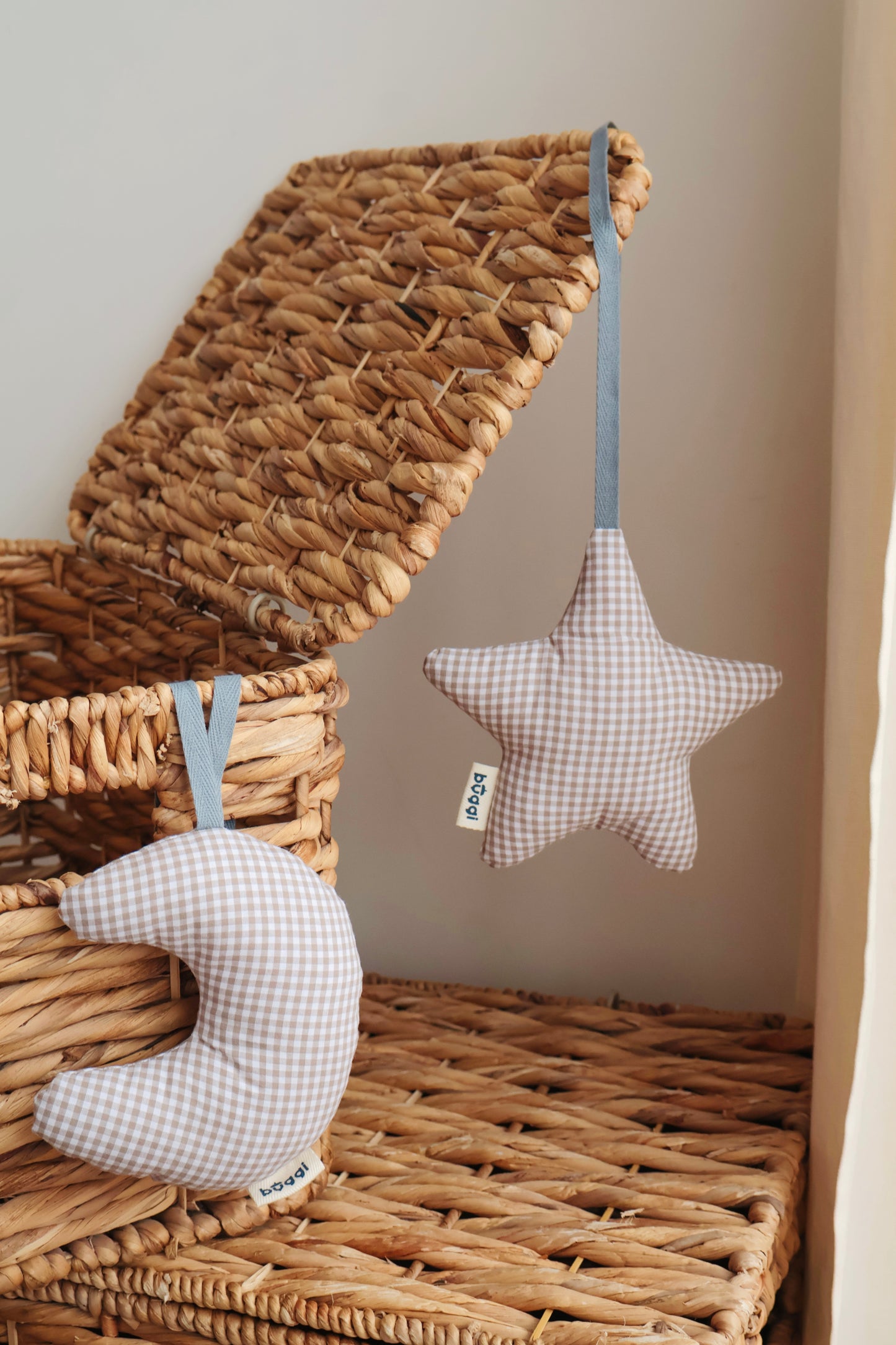 Zawieszki do baby gym Grey Star & Moon