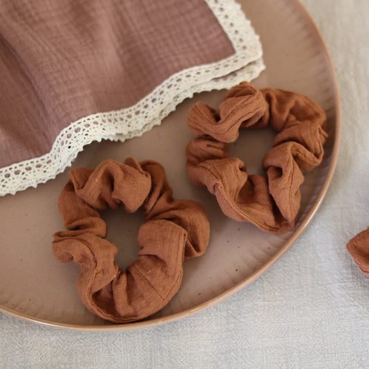 Scrunchie - muślin terakota